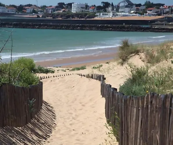 Les Pieds Dans L'eau *