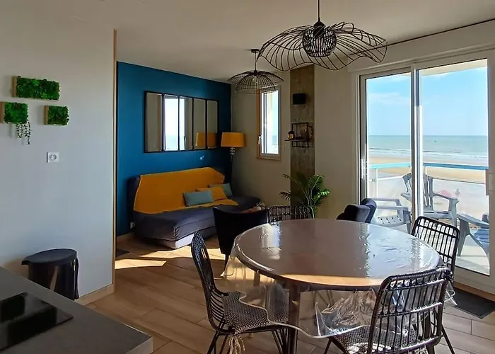 Les Pieds Dans L'eau *